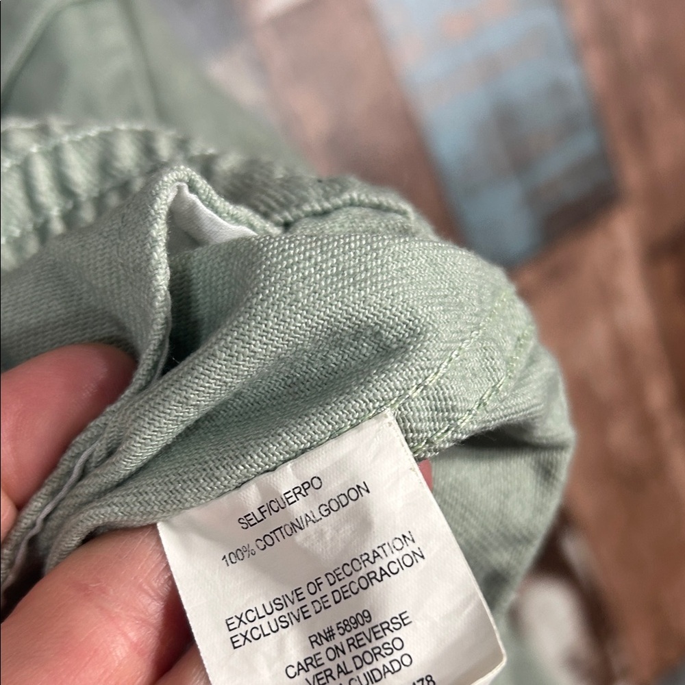 Gianni Bini Light Green oversized zip side Jacket - Picture 12 of 16